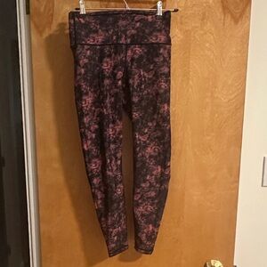 Zyia Red Smokey Hendrix Luxe Leggings